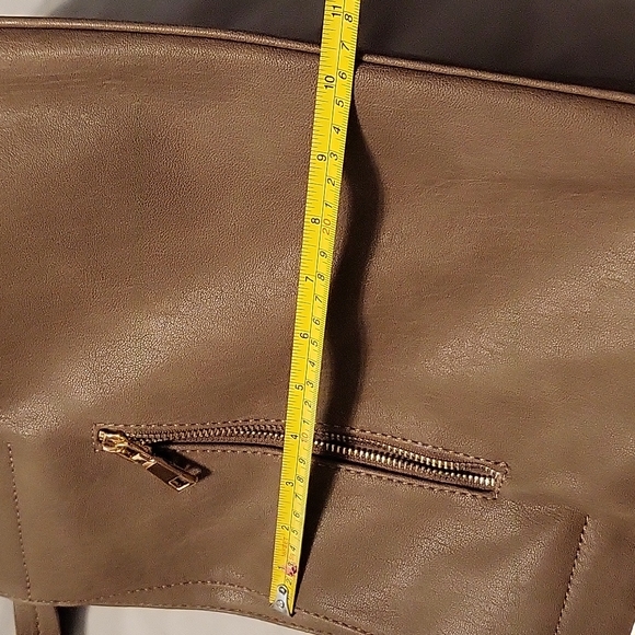 Madison West Purse - Picture 7 of 9